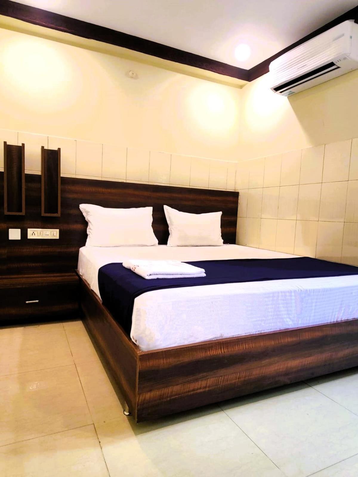 The Livin Residency Hotell Visakhapatnam Eksteriør bilde